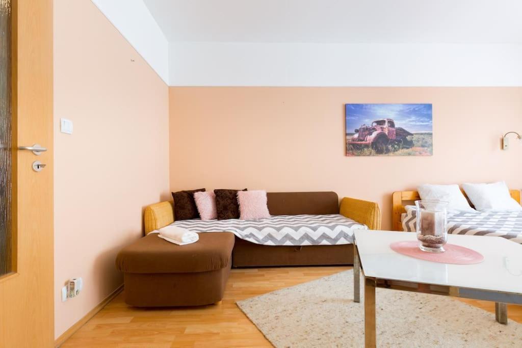 Free Private Parking Acacia City Center Apartment Budapest Luaran gambar