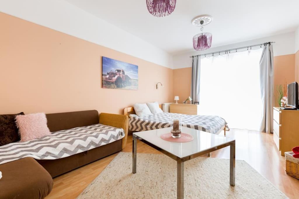 Free Private Parking Acacia City Center Apartment Budapest Luaran gambar